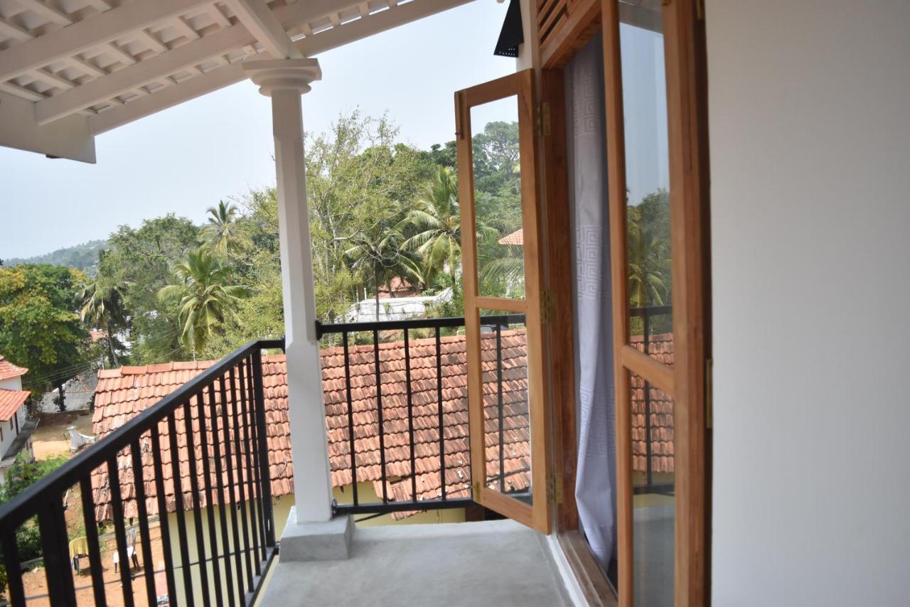 Hill Cottage - Ocean View Unawatuna Exterior photo